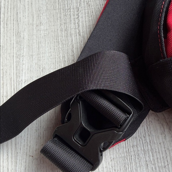 Victorinox Red and Black Men's Sling Belt Bag - Picture 3 of 9